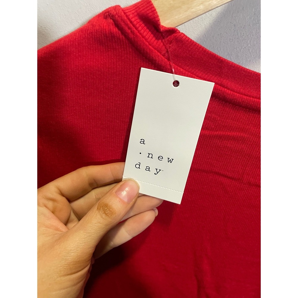 A‎ New Day Long Sleeve T-Shirt Womens Large Red Ribbed Crew Neck Casual Basic - Picture 4 of 5